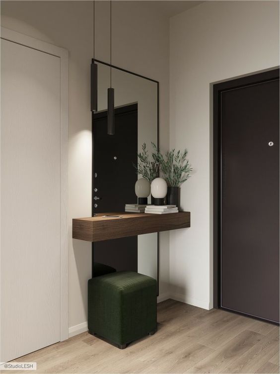 How to pick the pHow to pick the perfect mirror for your hallwayerfect mirror for your home