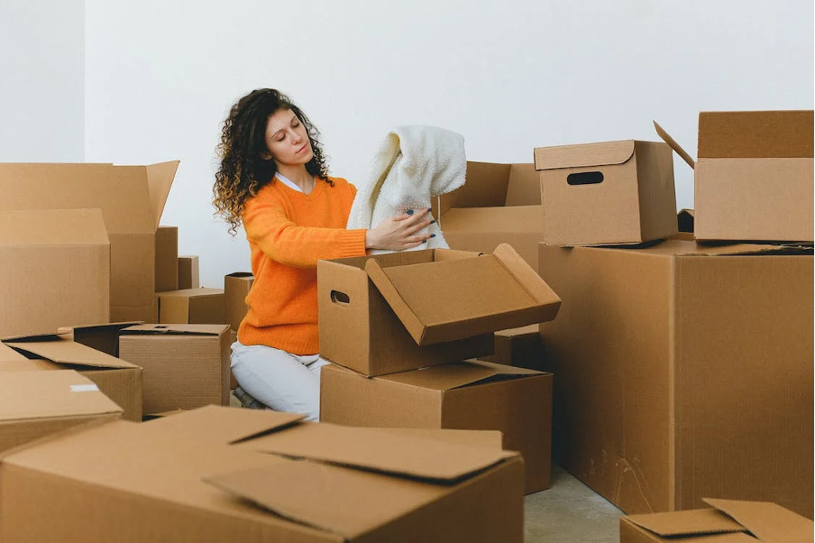 5 tips to follow while moving to a new house